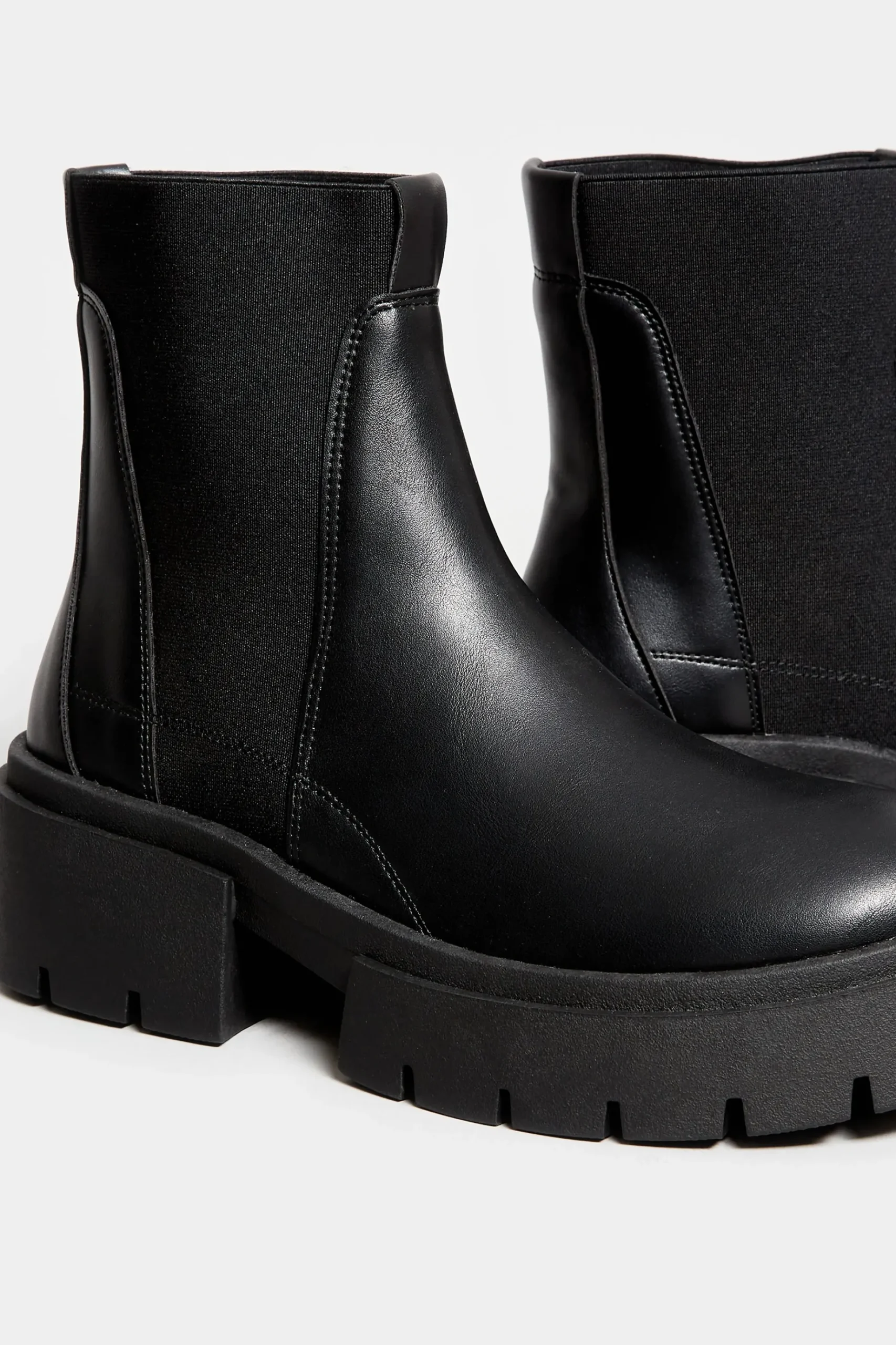 Limited Collection Limited Collection Black Chunky Chelsea Ankle Boots In Wide E Fit