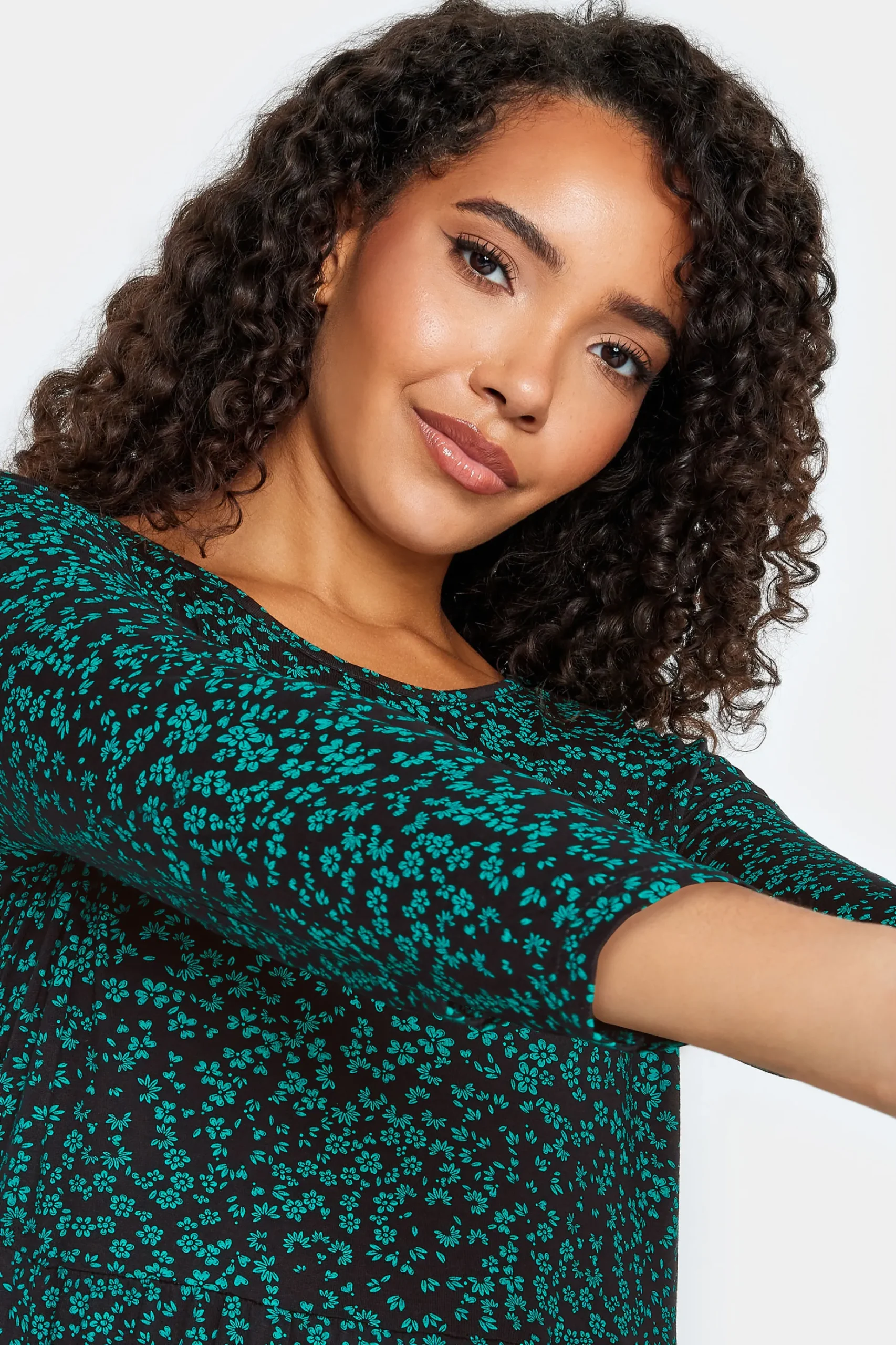 M&Co Petites M&Co Petite Green Ditsy Floral Print Midi Dress