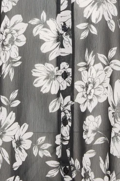 M&Co Womens M&Co Black & White Floral Print Longline Shirt