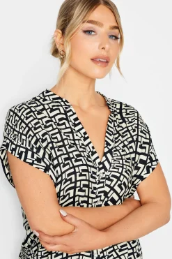 M&Co Womens M&Co White Geometric Print Short Sleeve Shirt