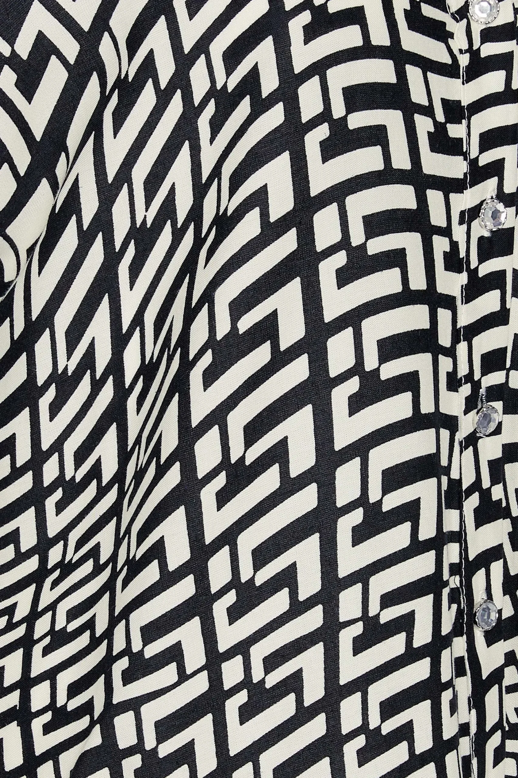 M&Co Womens M&Co White Geometric Print Short Sleeve Shirt