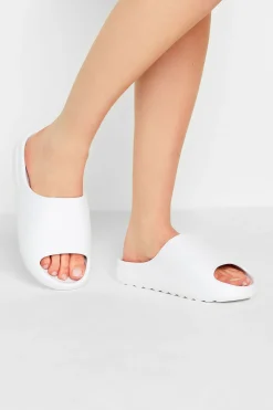 Pixiegirl Pixiegirl White Sliders In Standard Fit