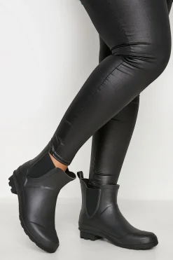 Yours Yours Black Chelsea Wellies In Wide E Fit