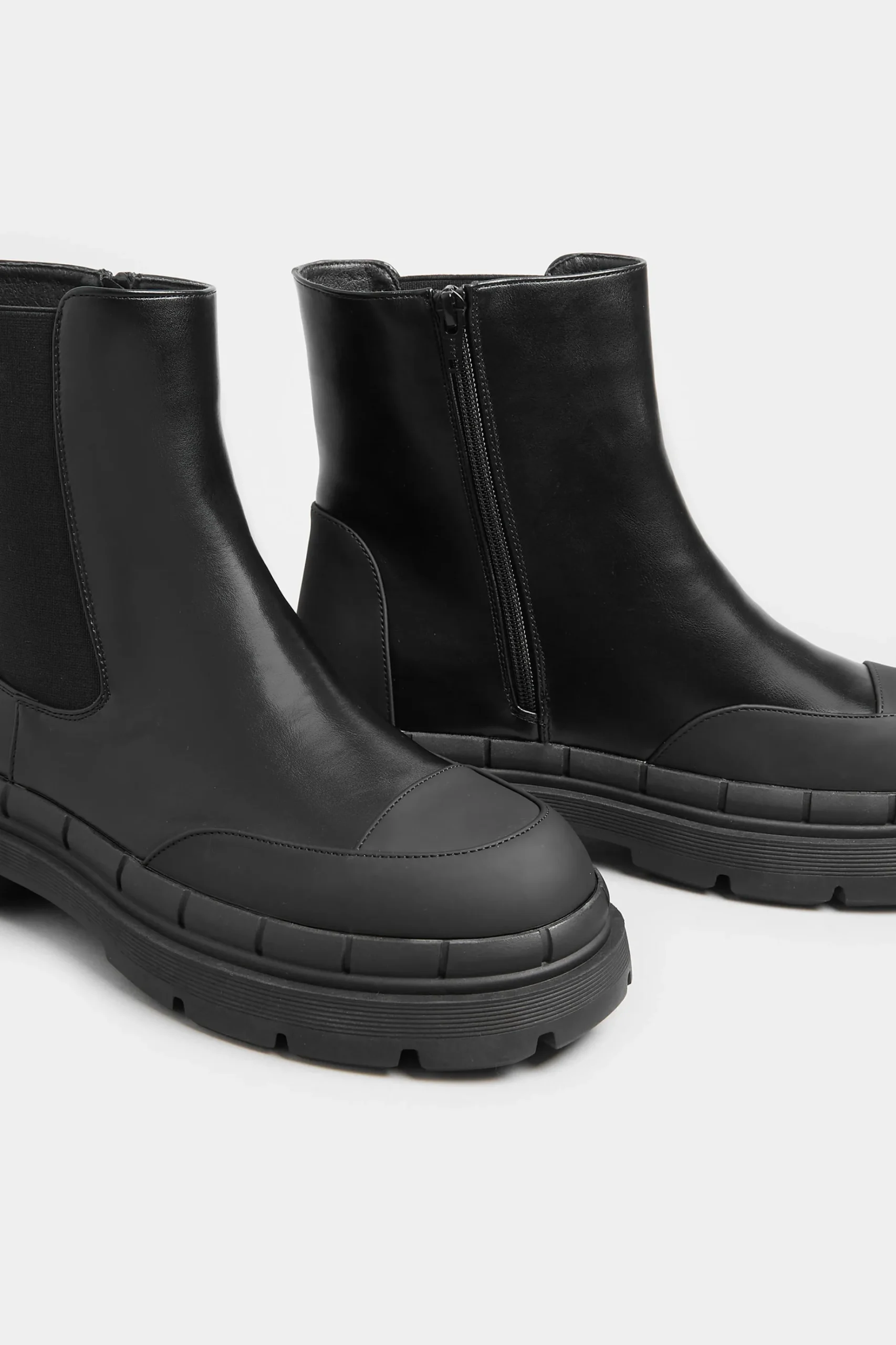 Yours Yours Black Chunky High Chelsea Boots In Extra Wide Eee Fit