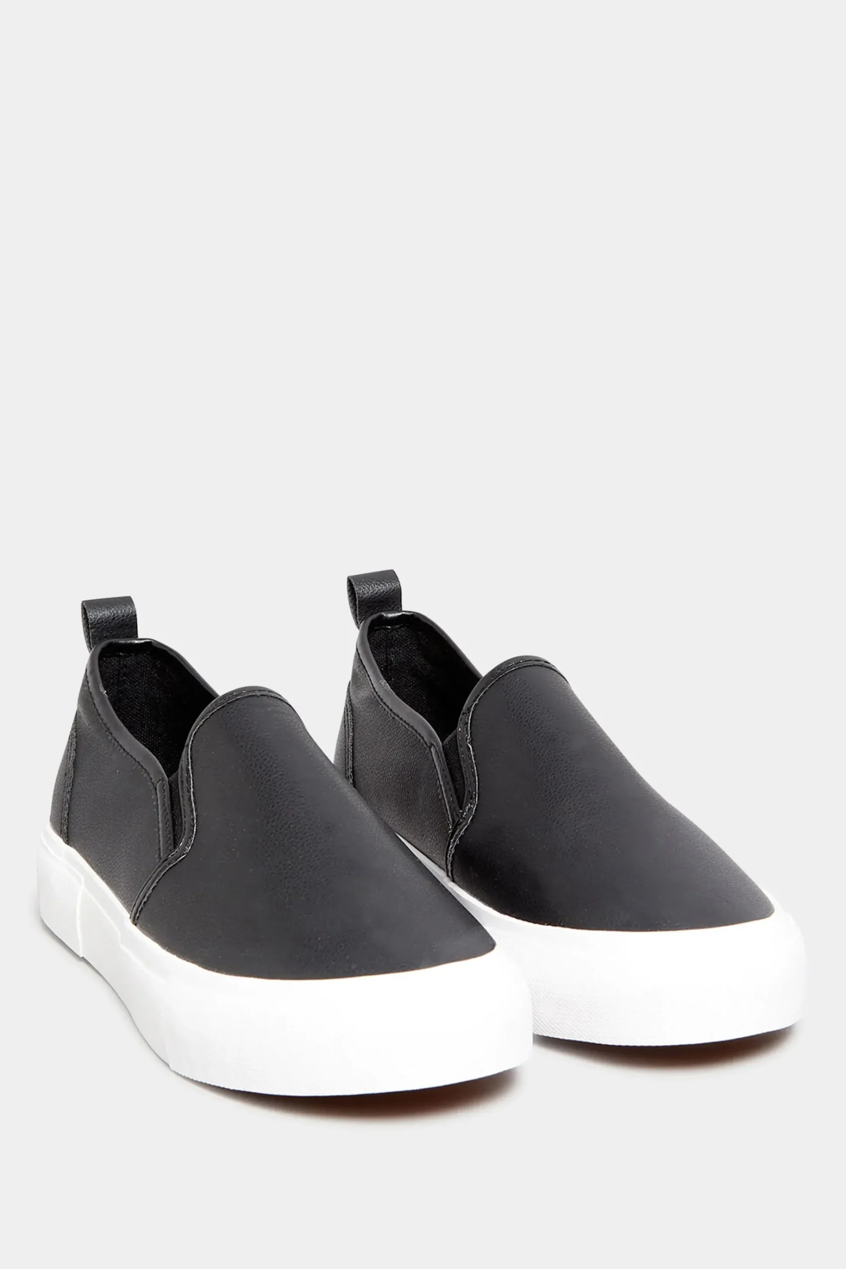 Yours Yours Black Slip-On Trainers In Wide E Fit