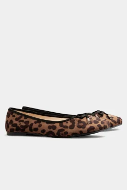 Yours Yours Brown Leopard Print Ballet Pumps In Wide E Fit & Extra Wide Eee Fit
