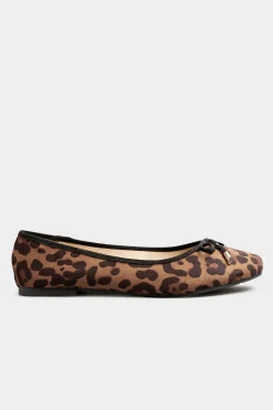 Yours Yours Brown Leopard Print Ballet Pumps In Wide E Fit & Extra Wide Eee Fit