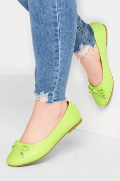 Yours Yours Green Ballerina Pumps In Wide E Fit & Extra Wide Eee Fit