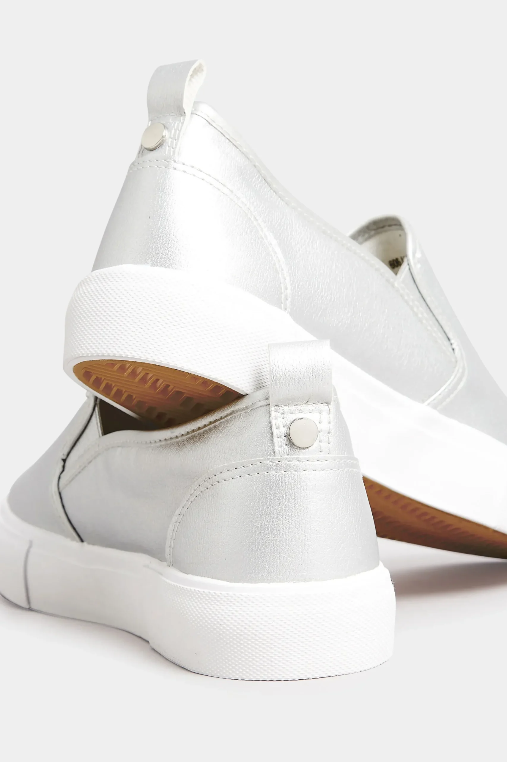 Yours Yours Silver Slip-On Trainers In Wide E Fit