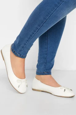 Yours Yours White Ballerina Pumps In Wide E Fit & Extra Wide Eee Fit