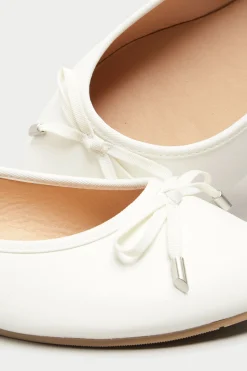 Yours Yours White Ballerina Pumps In Wide E Fit & Extra Wide Eee Fit