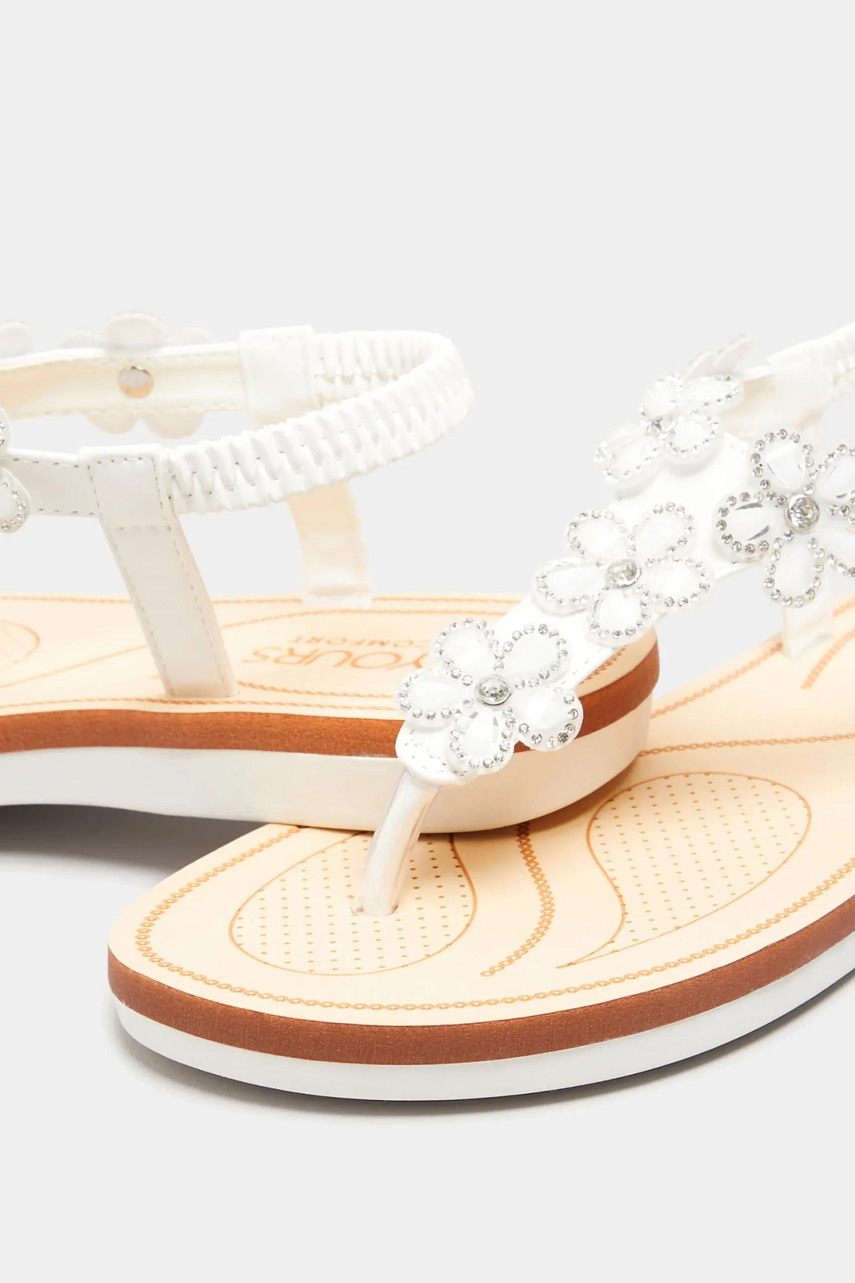 Yours Yours White Pu Diamante Flower Sandals In Wide E Fit & Extra Wide Eee Fit